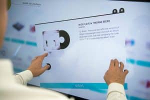 Phygital Retail: When Physical and Digital Shopping Worlds Collide