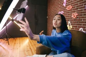 TikTok Shop: How Short Videos Are Driving Impulse Purchases