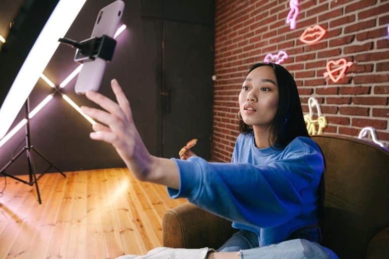 TikTok Shop: How Short Videos Are Driving Impulse Purchases